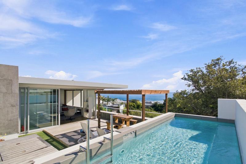 6 Bedroom Property for Sale in Camps Bay Western Cape